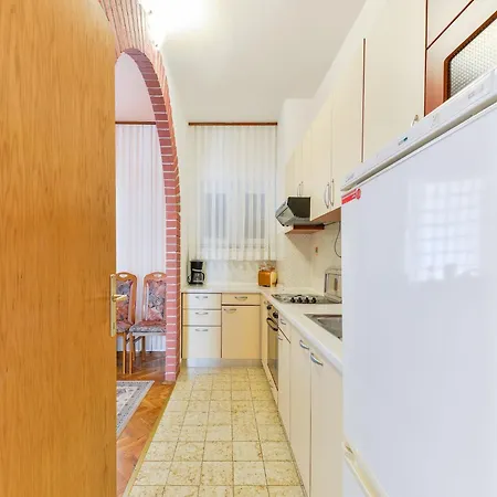 Apartments In House Liveric In Vir At The Beach Exterior photo