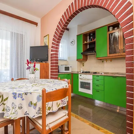 Apartments In House Liveric In Vir At The Beach Exterior photo