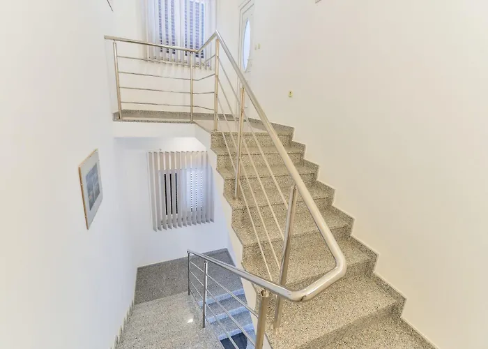 Apartments In House Liveric In Vir At The Beach